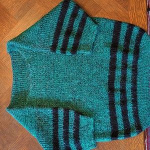 Crop short sleeve teal sweater